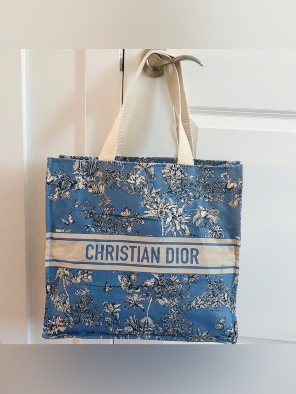 Christian Dior Beauty Blue Butterfly Tote - Picture 2 of 6